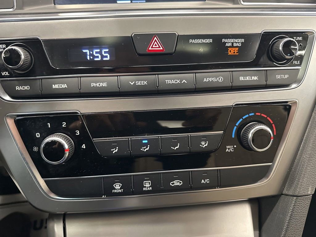 Used 2017 Hyundai Sonata SE FWD image 12