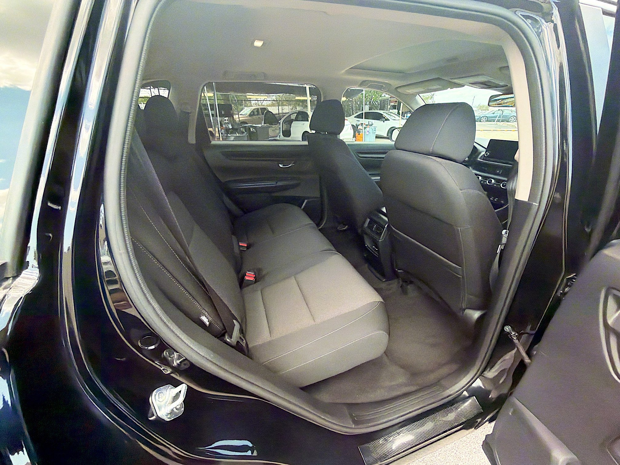 Used 2024 Honda CR-V EX image 28