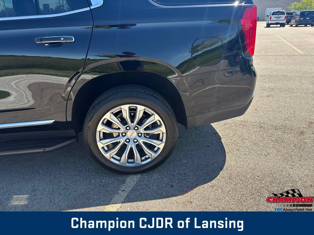 Used 2023 GMC Yukon Denali AWD/4WD image 47