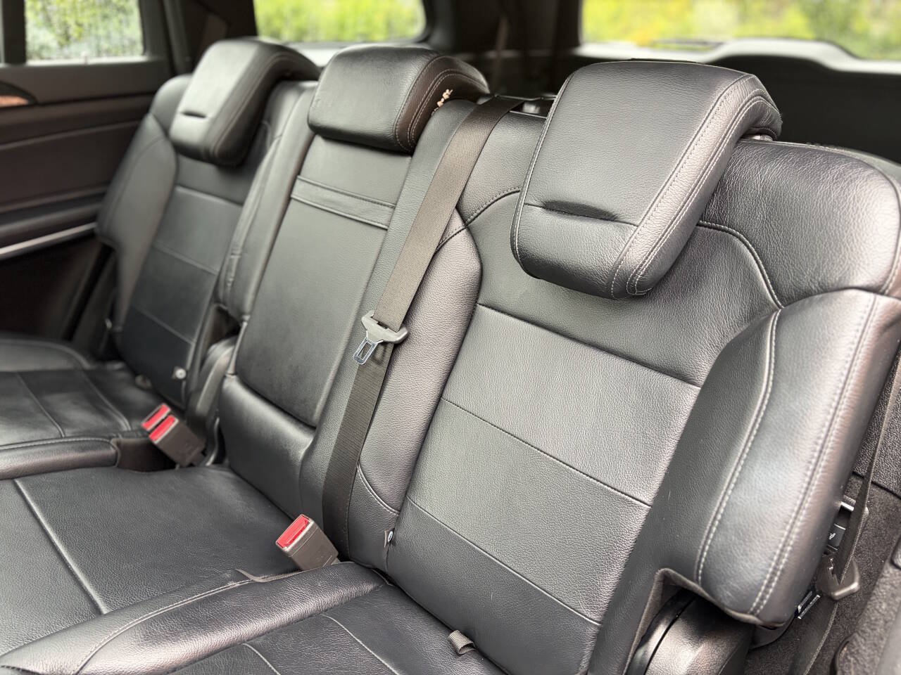Used 2017 Mercedes-Benz GLS 550 4MATIC image 17