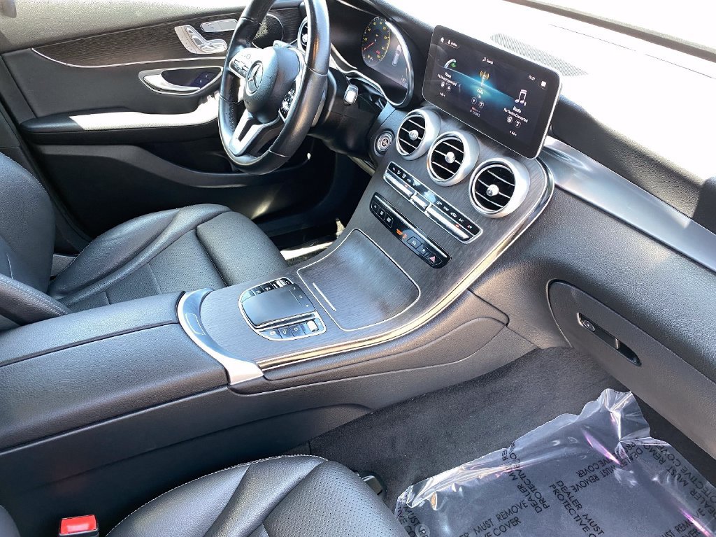 Used 2022 Mercedes-Benz GLC 300 image 8