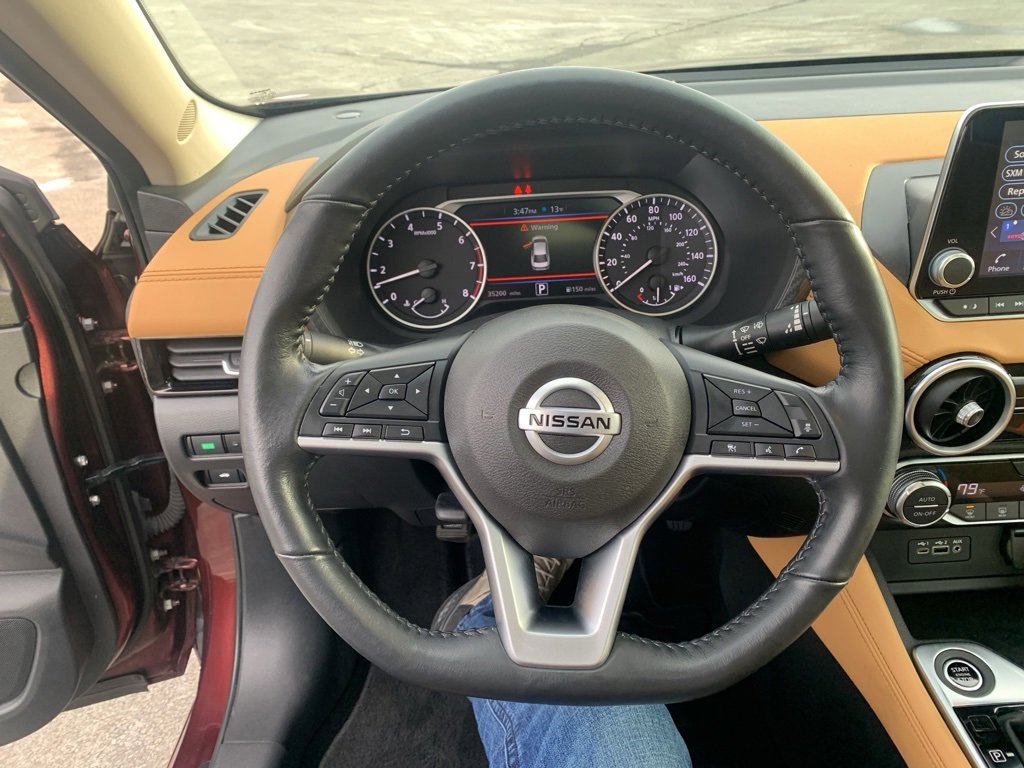 Used 2022 Nissan Sentra SV w/ SV Premium Package image 21