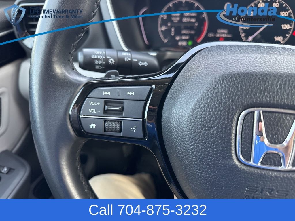 Used 2025 Honda Pilot EX-L image 26