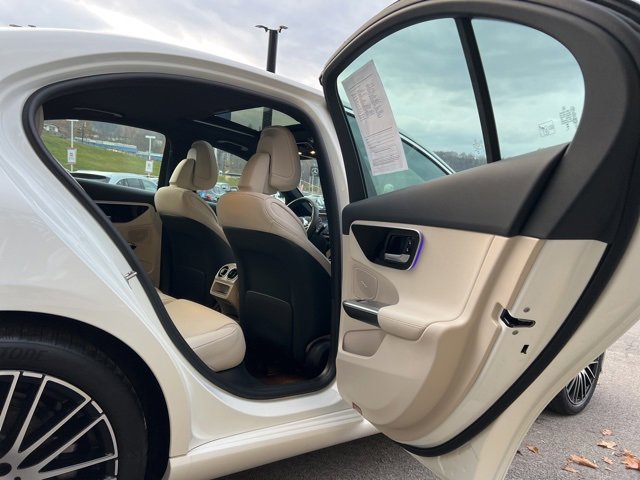 Used 2024 Mercedes-Benz C 300 4MATIC Sedan image 25