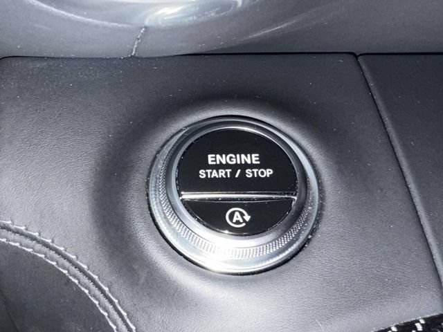 Used 2022 Mercedes-Benz SL 55 AMG 4MATIC image 26