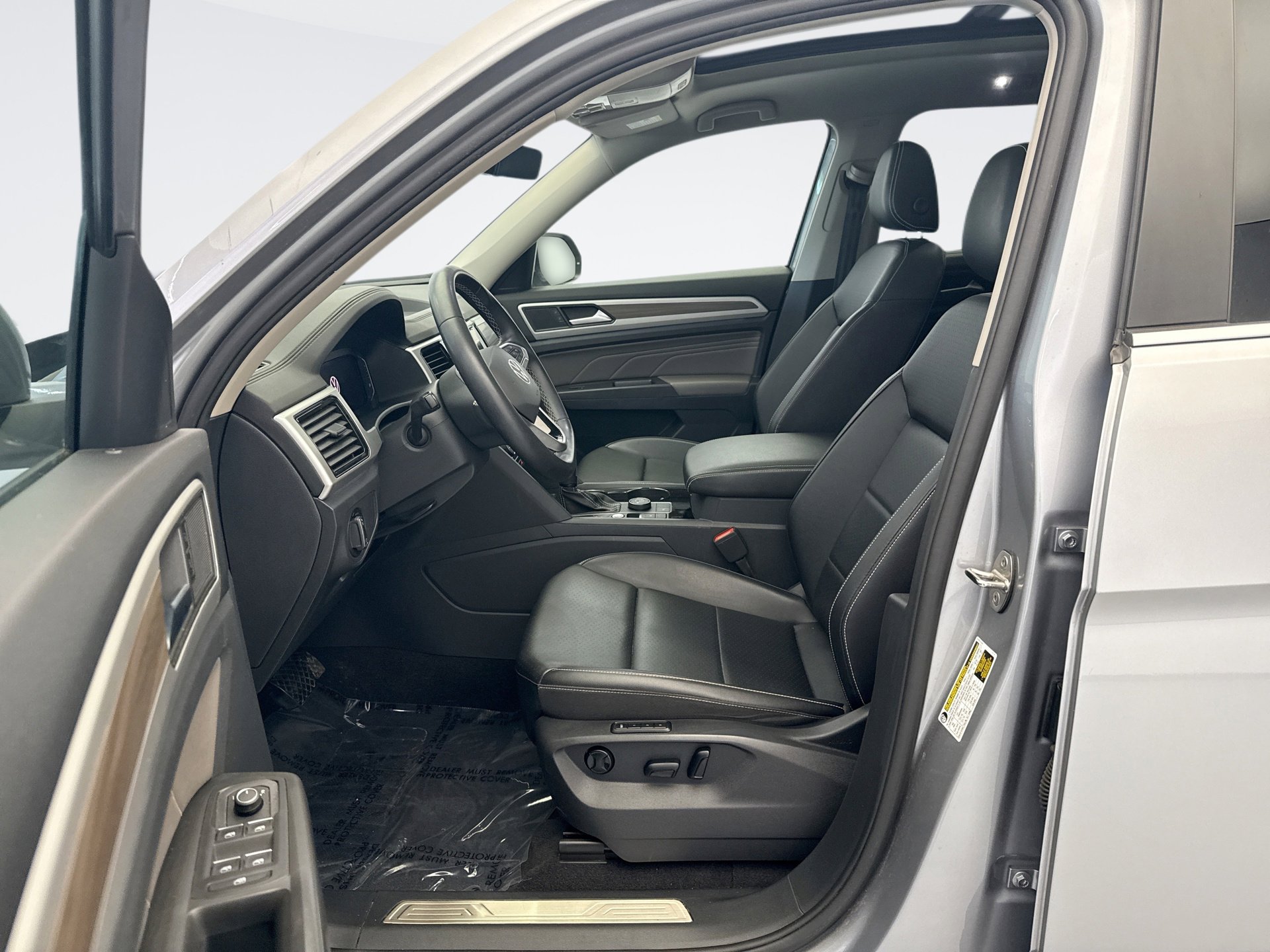 Used 2022 Volkswagen Atlas SEL AWD/4WD image 10