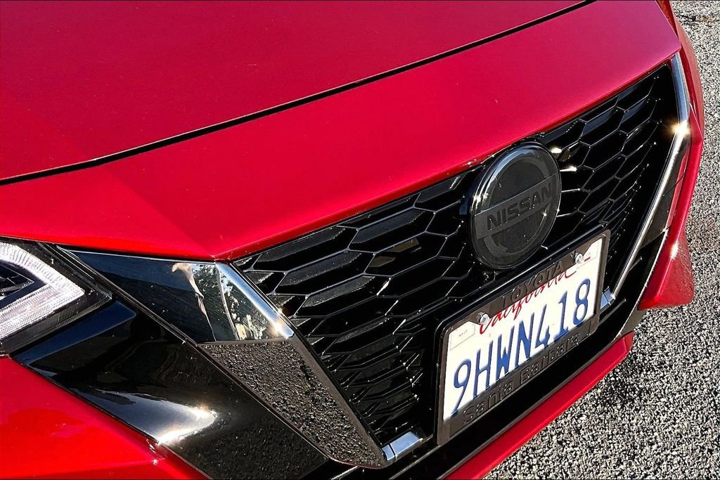 Used 2023 Nissan Sentra SR w/ SR Premium Package image 33