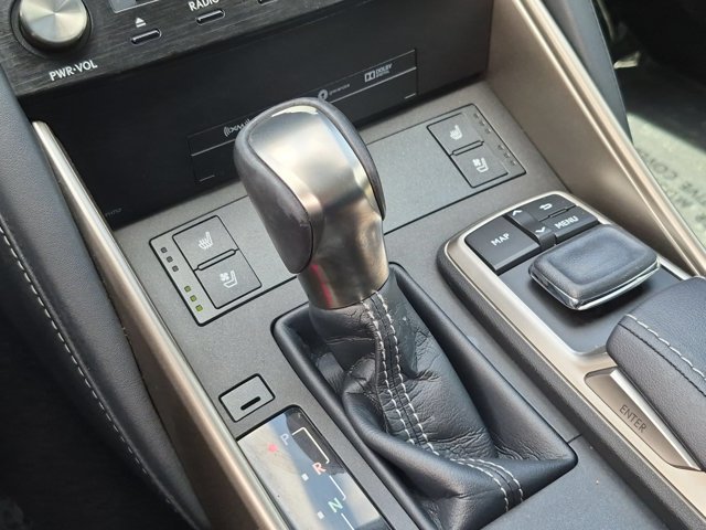 Used 2018 Lexus IS 300 w/ Comfort Package RWD image 24