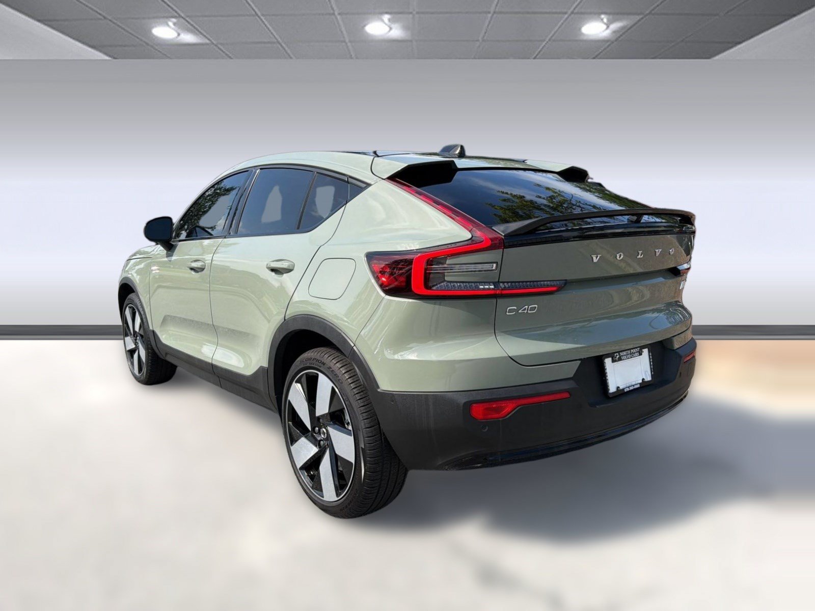 Certified 2023 Volvo C40 P8 Recharge Ultimate AWD/4WD image 3