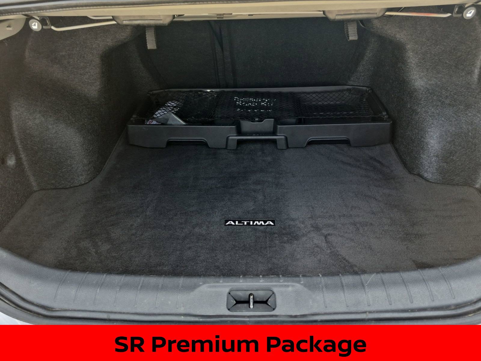 Certified 2023 Nissan Altima 2.5 SR w/ SR Premium Package AWD/4WD image 12