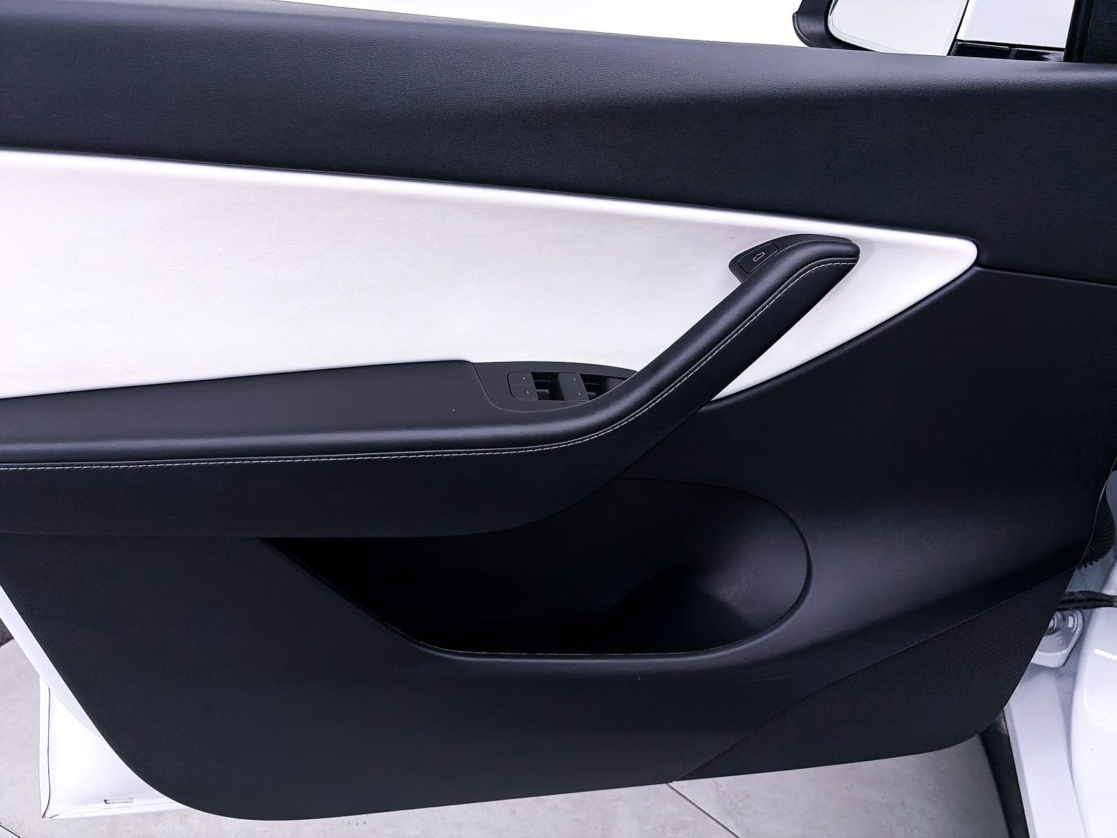 Used 2022 Tesla Model Y Performance AWD/4WD image 15