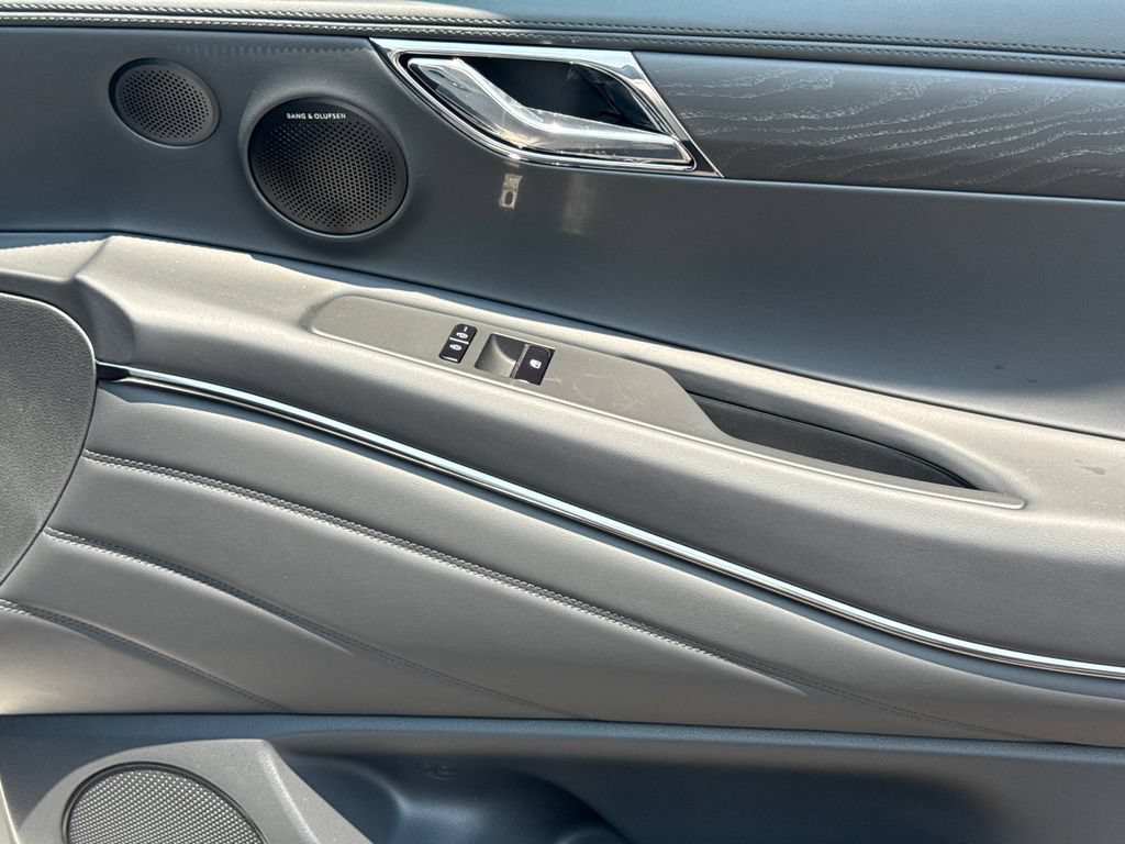 New 2026 Genesis GV80 3.5T Prestige AWD/4WD image 16