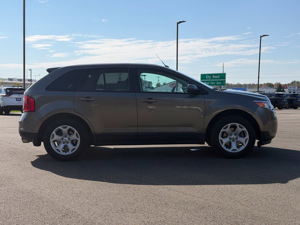 Used 2012 Ford Edge SEL FWD image 3