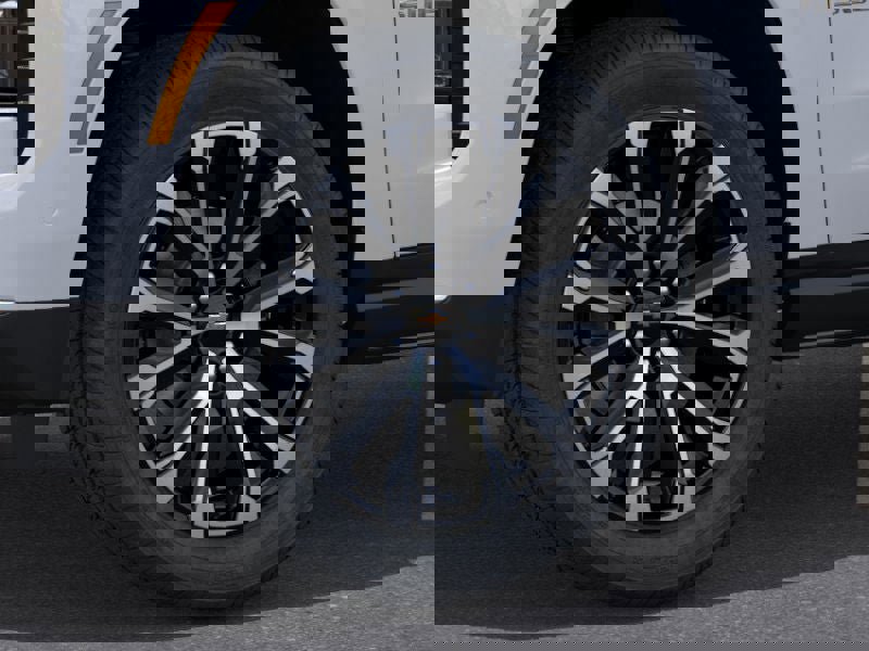 New 2026 Chevrolet Suburban High Country image 9