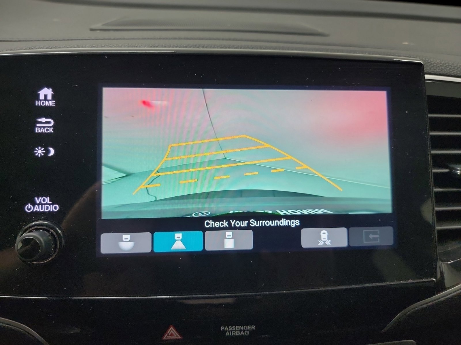 Used 2020 Honda Pilot Touring image 23