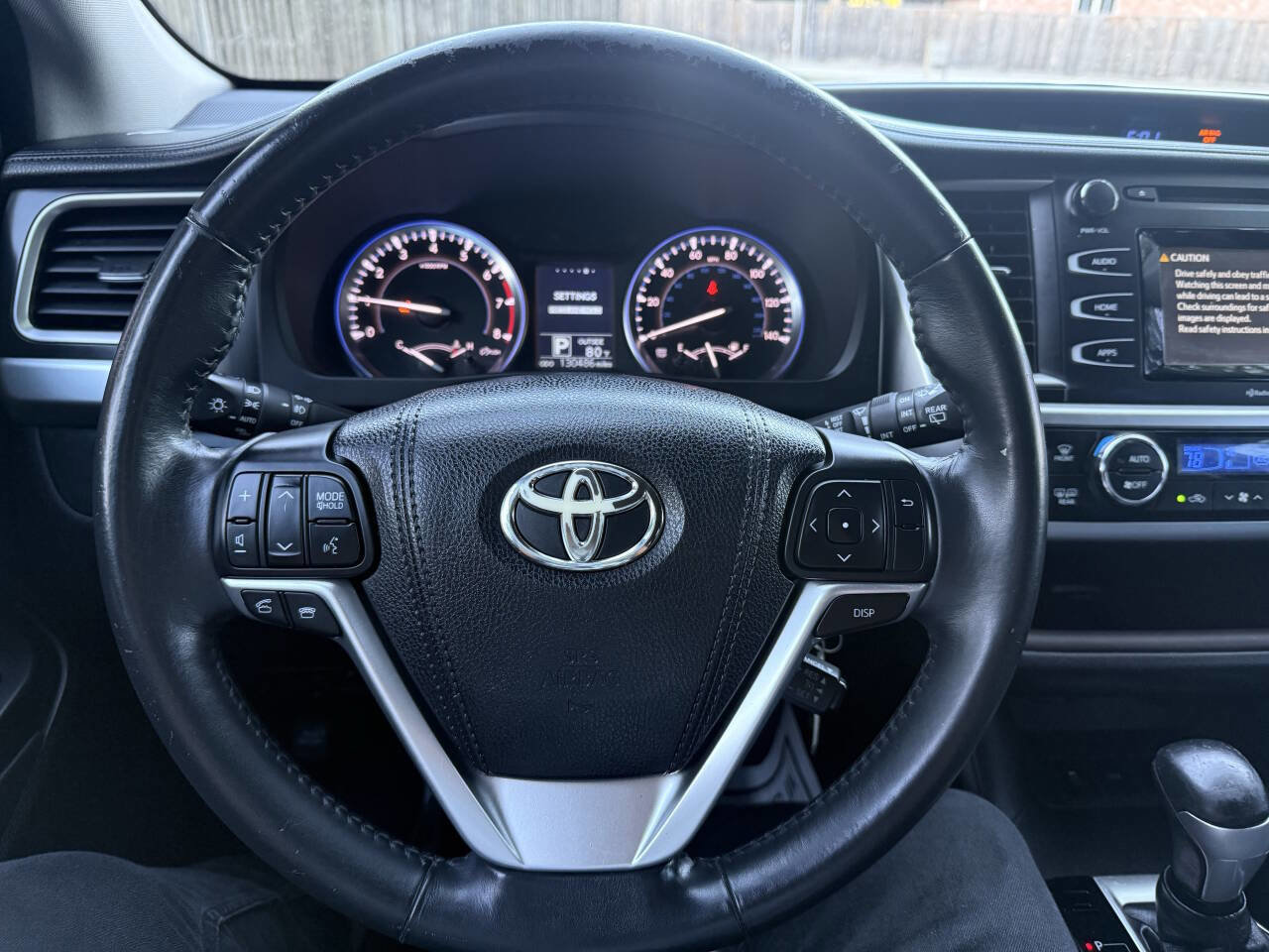Used 2015 Toyota Highlander Plus FWD image 26