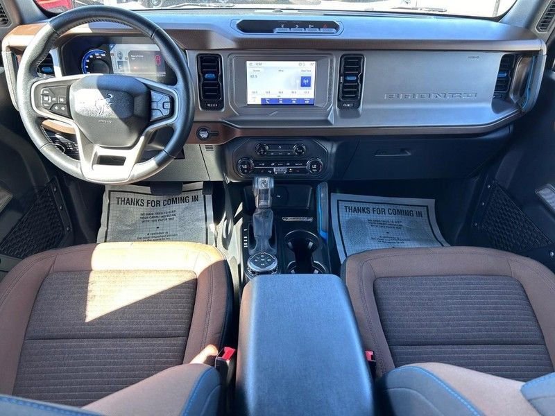 Used 2023 Ford Bronco Outer Banks image 9