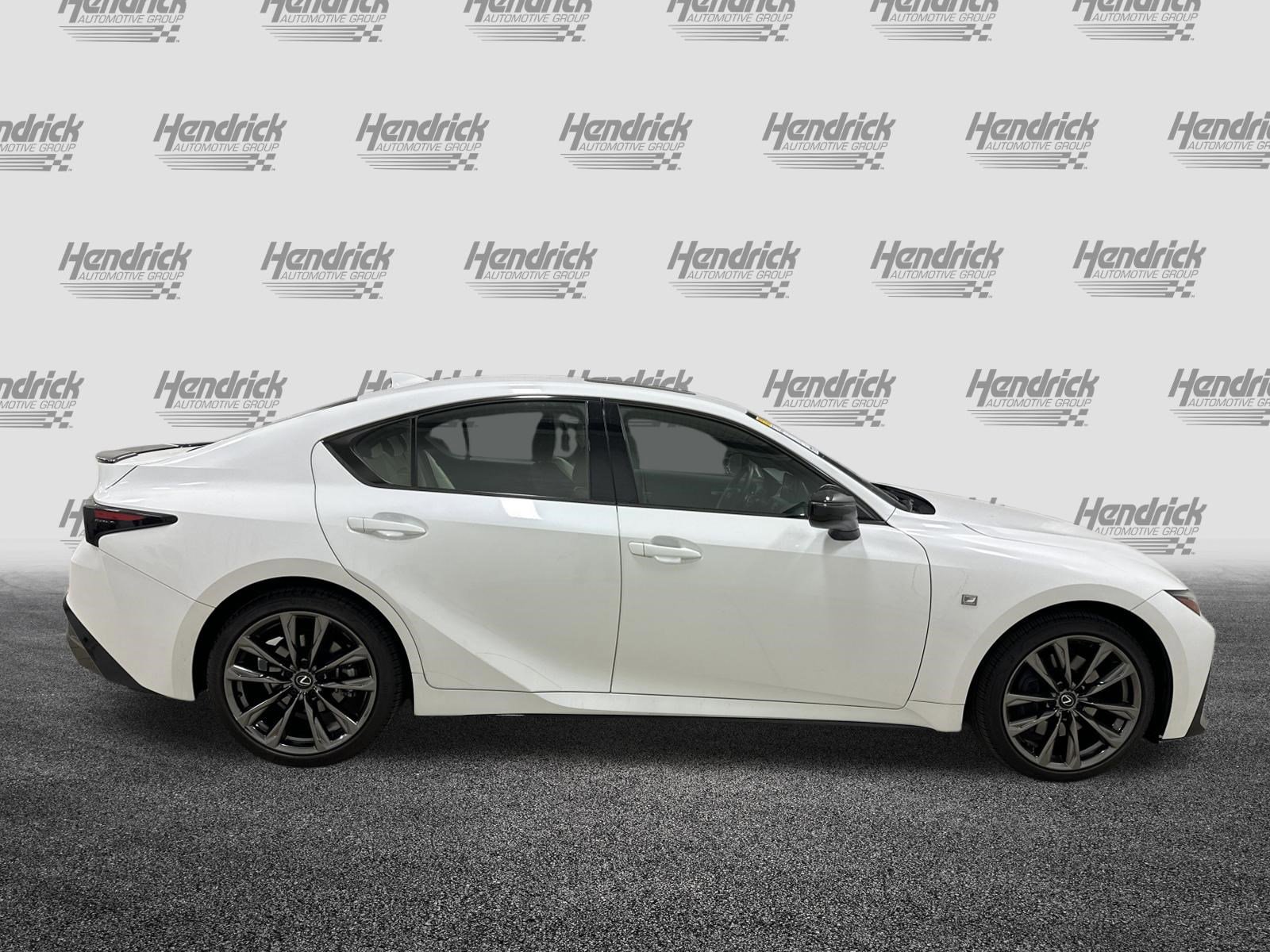 Used 2025 Lexus IS 350 F Sport w/ Navigation Package AWD/4WD image 11