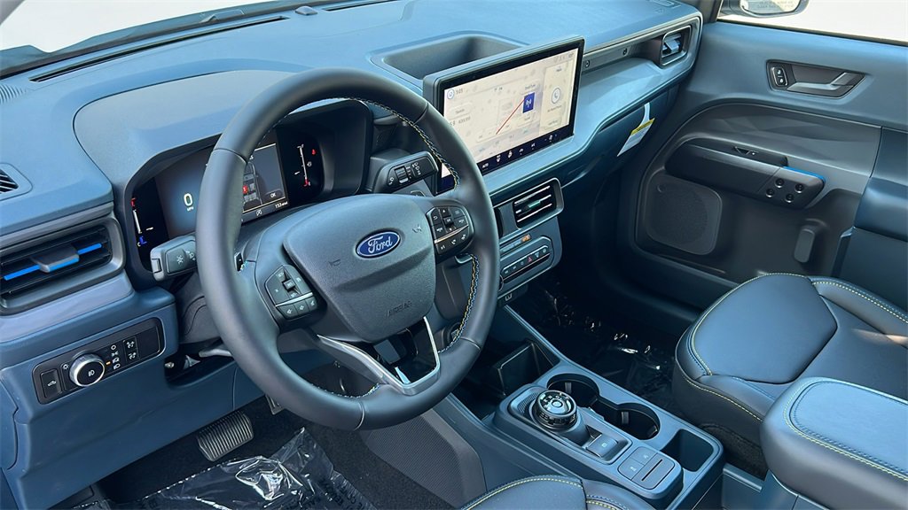 New 2025 Ford Maverick Lobo image 18