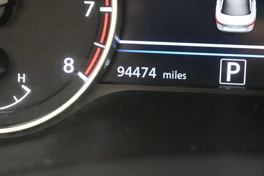 Used 2020 Nissan Sentra SR w/ Electronics Package FWD image 31