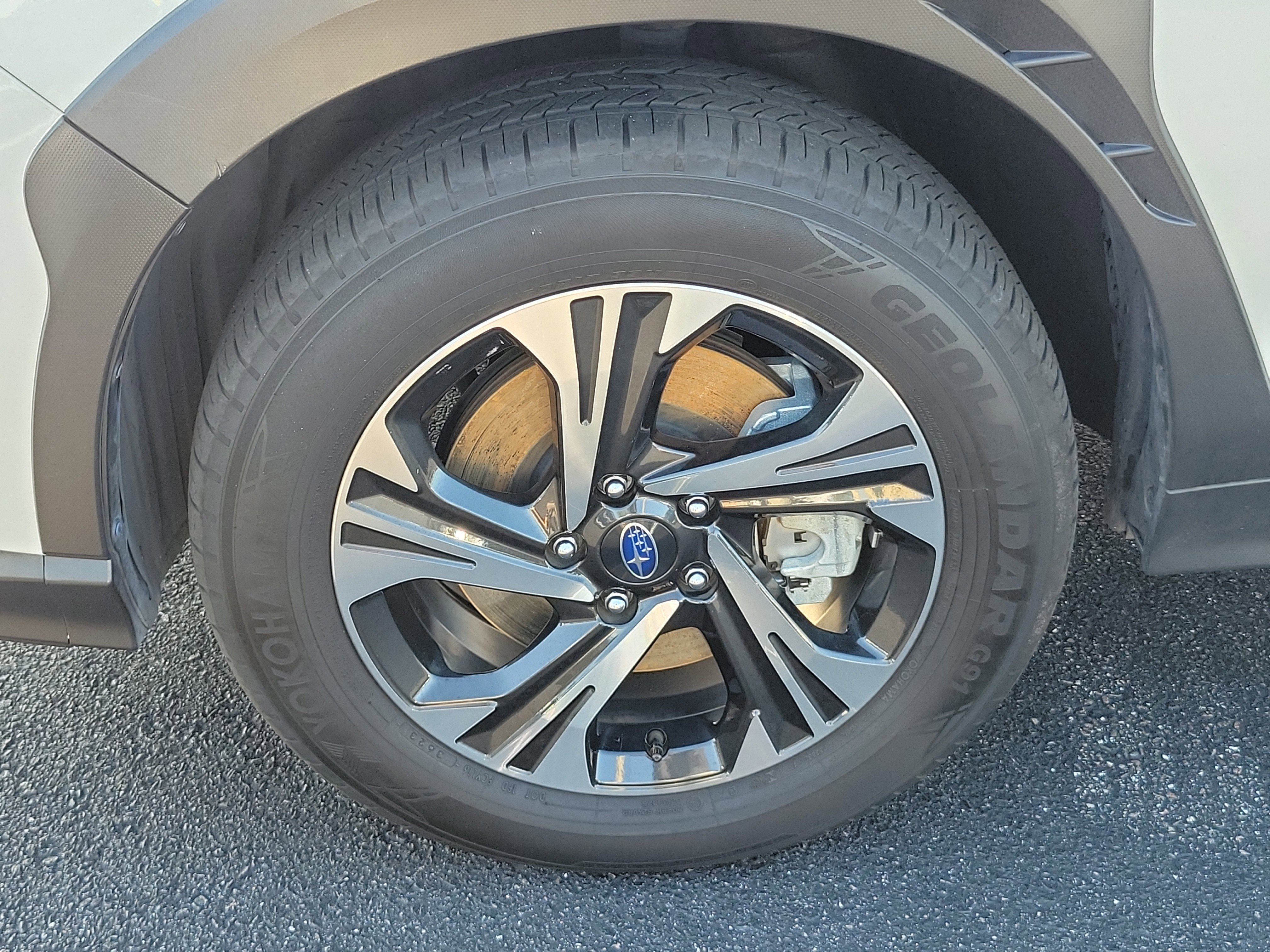 Certified 2024 Subaru Crosstrek 2.0i Premium image 10