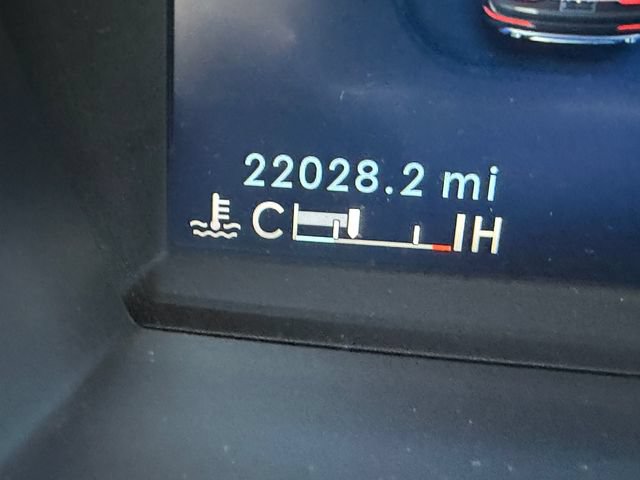 Used 2023 Lincoln Corsair Reserve w/ Equipment Group 201A FWD image 28