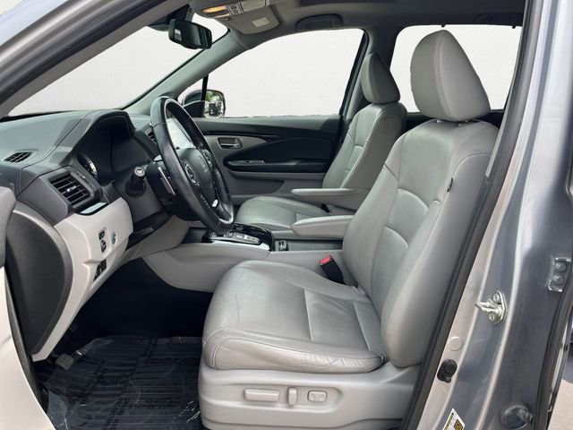 Used 2016 Honda Pilot Touring image 9