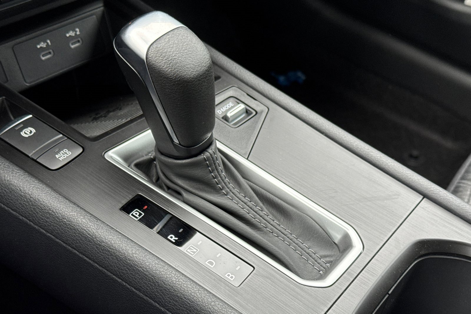 New 2026 Nissan Kicks SV w/ SV Premium Package image 18