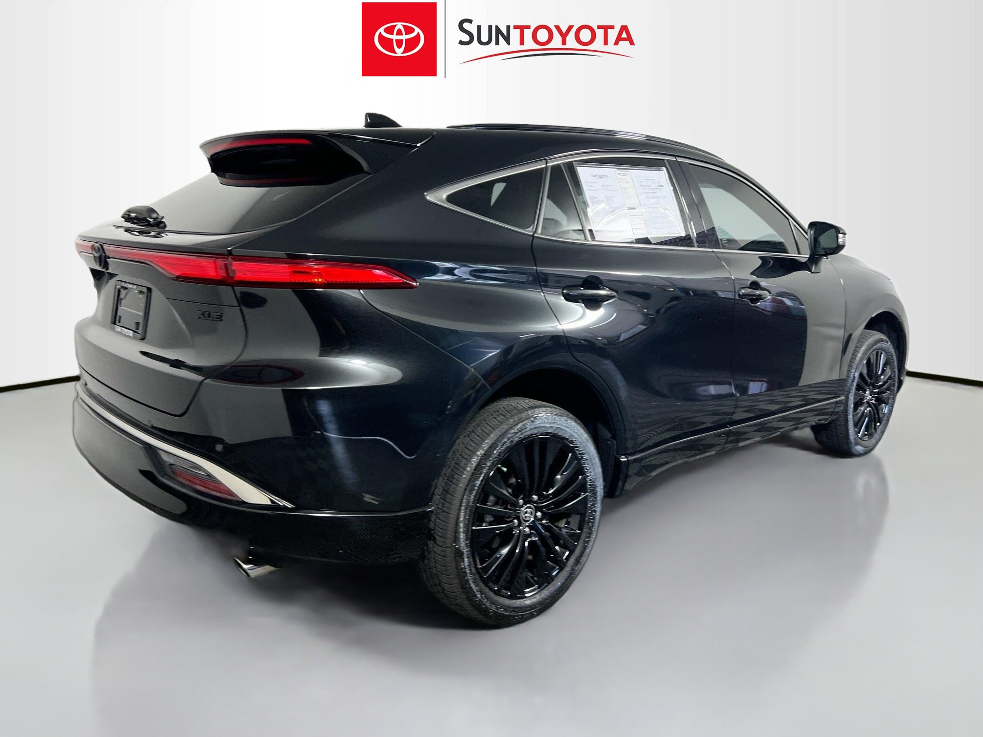Used 2024 Toyota Venza Nightshade AWD/4WD image 4