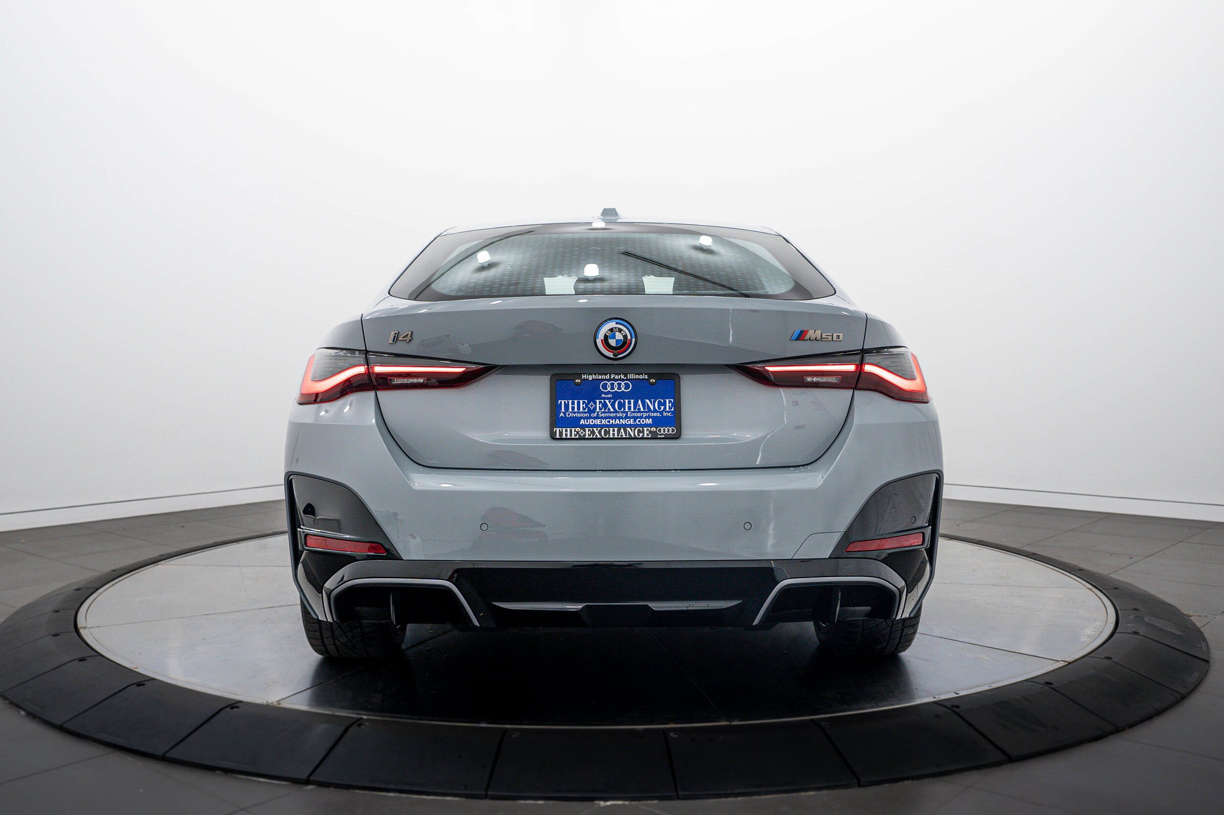 Used 2023 BMW i4 M50 AWD/4WD image 23