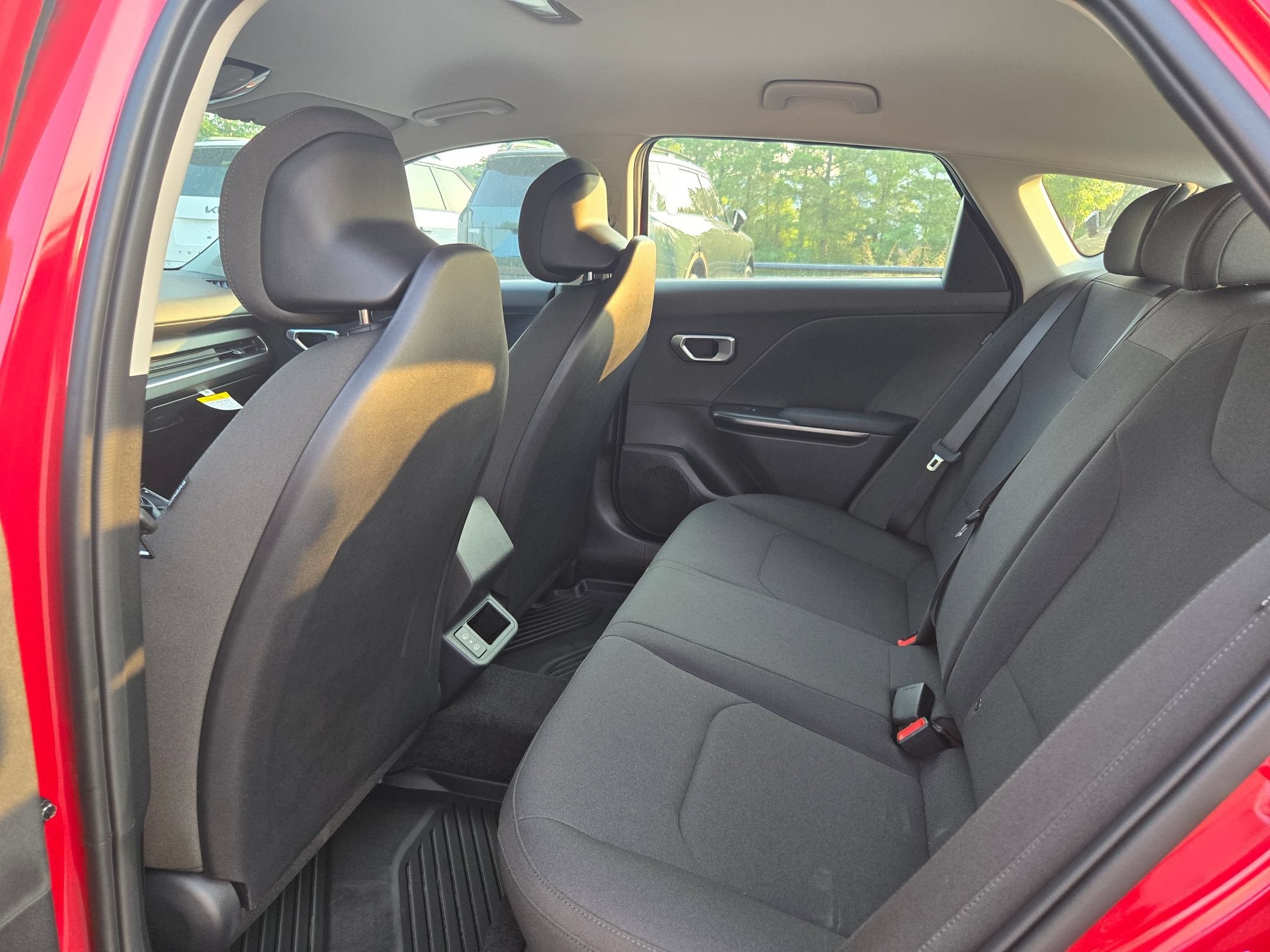 New 2026 Kia K4 FWD image 31