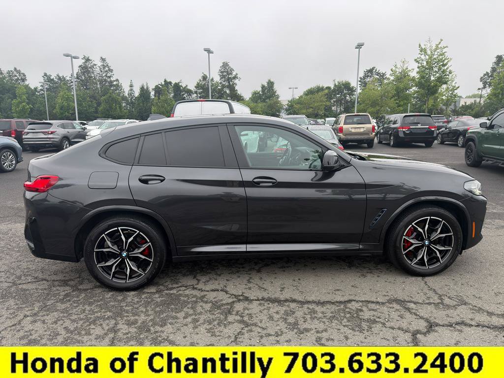 Used 2022 BMW X4 M40i w/ Shadowloine Package AWD/4WD image 8