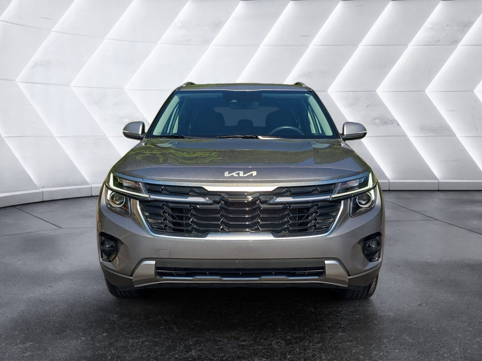 Used 2025 Kia Seltos EX w/ EX Sunroof Package FWD image 8