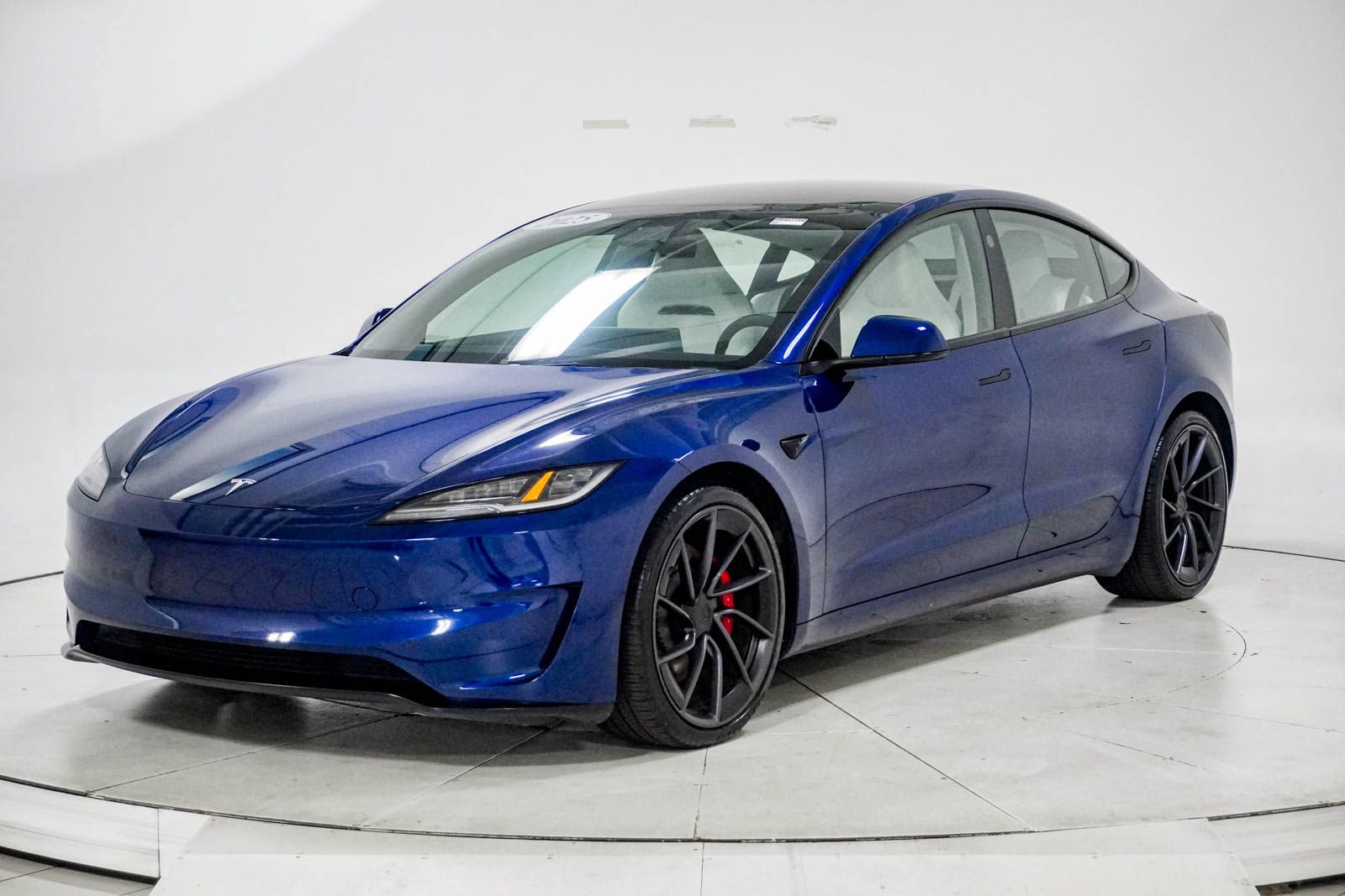 Used 2025 Tesla Model 3 Performance AWD/4WD image 2