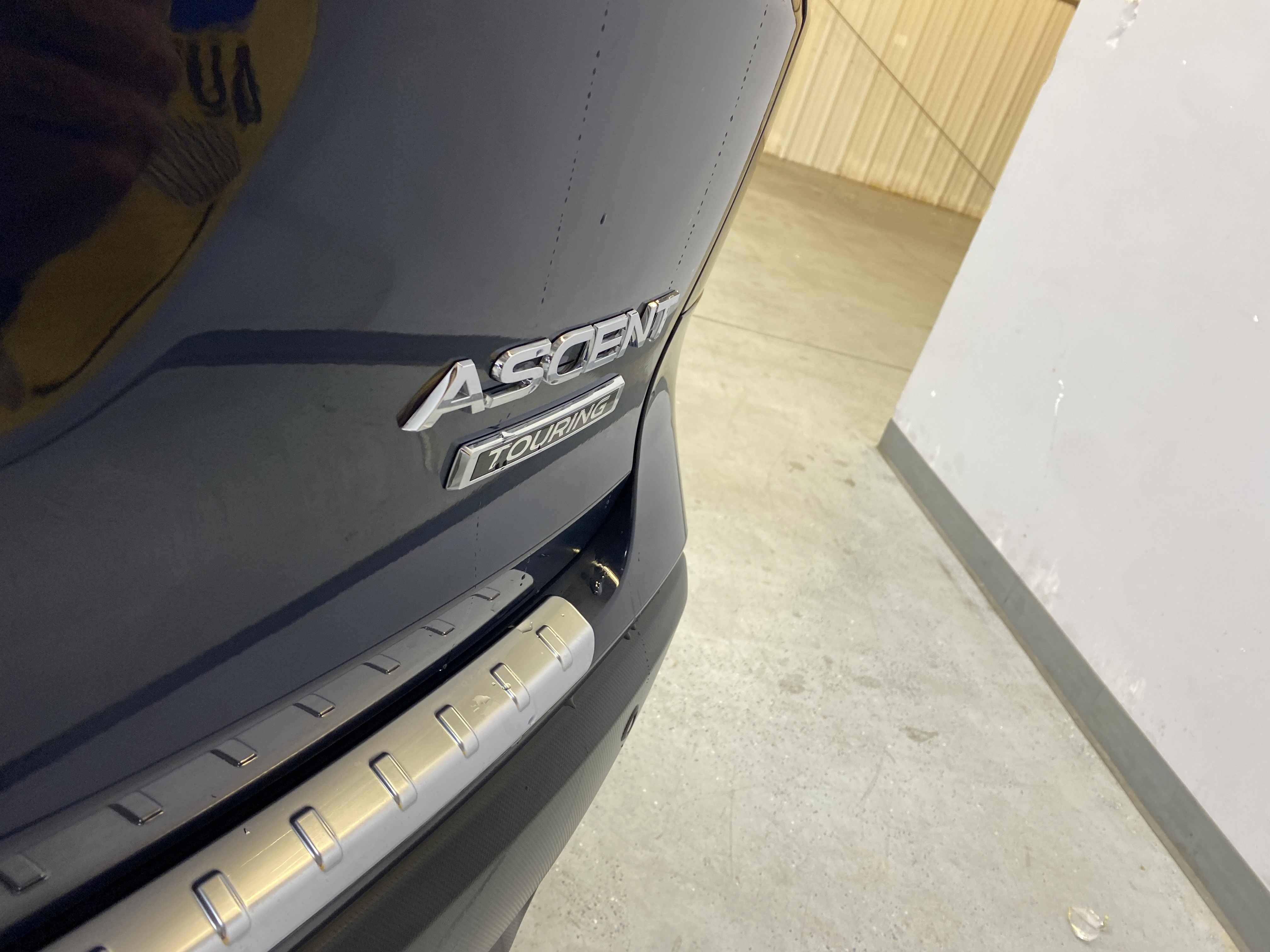 Used 2025 Subaru Ascent Touring w/ Popular Package #2 image 18