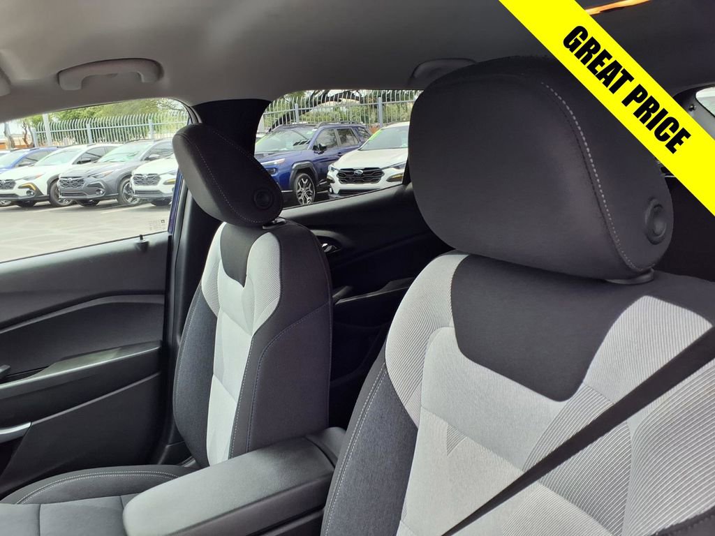 Used 2024 Chevrolet Trax LS w/ LS Convenience Package FWD image 25