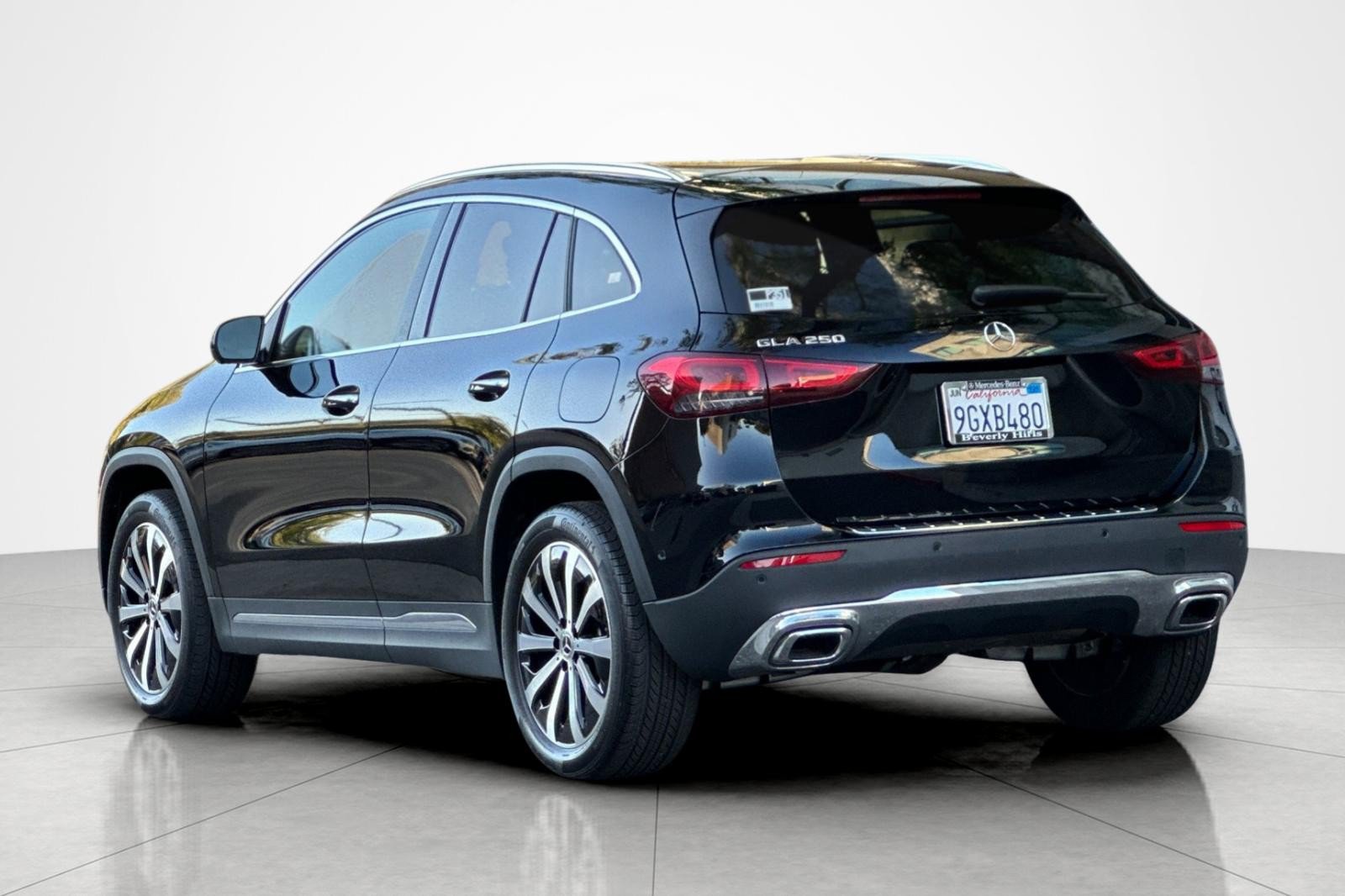 Used 2023 Mercedes-Benz GLA 250 image 3