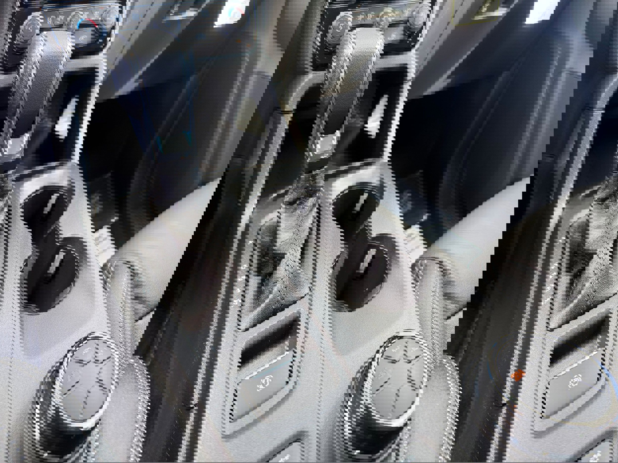 New 2025 Ford Ranger Lariat w/ Chrome Accent Package image 10