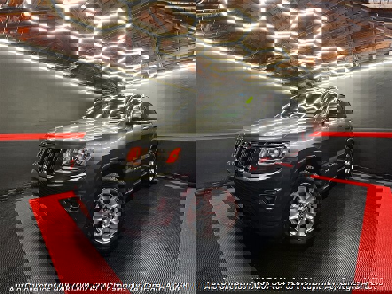 Used 2014 Jeep Grand Cherokee Laredo w/ Quick Order Package 23E image 2