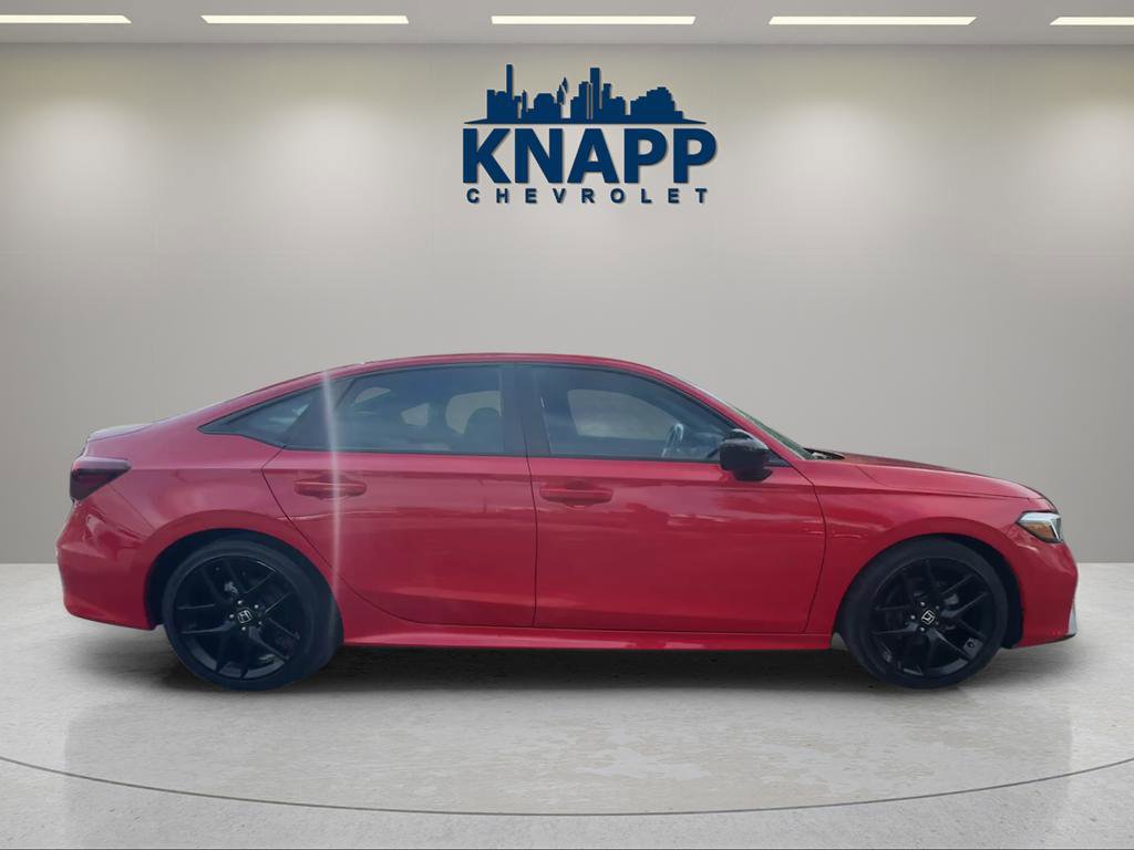 Used 2025 Honda Civic Sport image 4