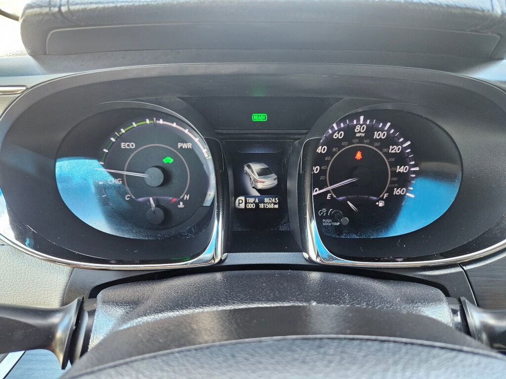 Used 2013 Toyota Avalon Limited image 20