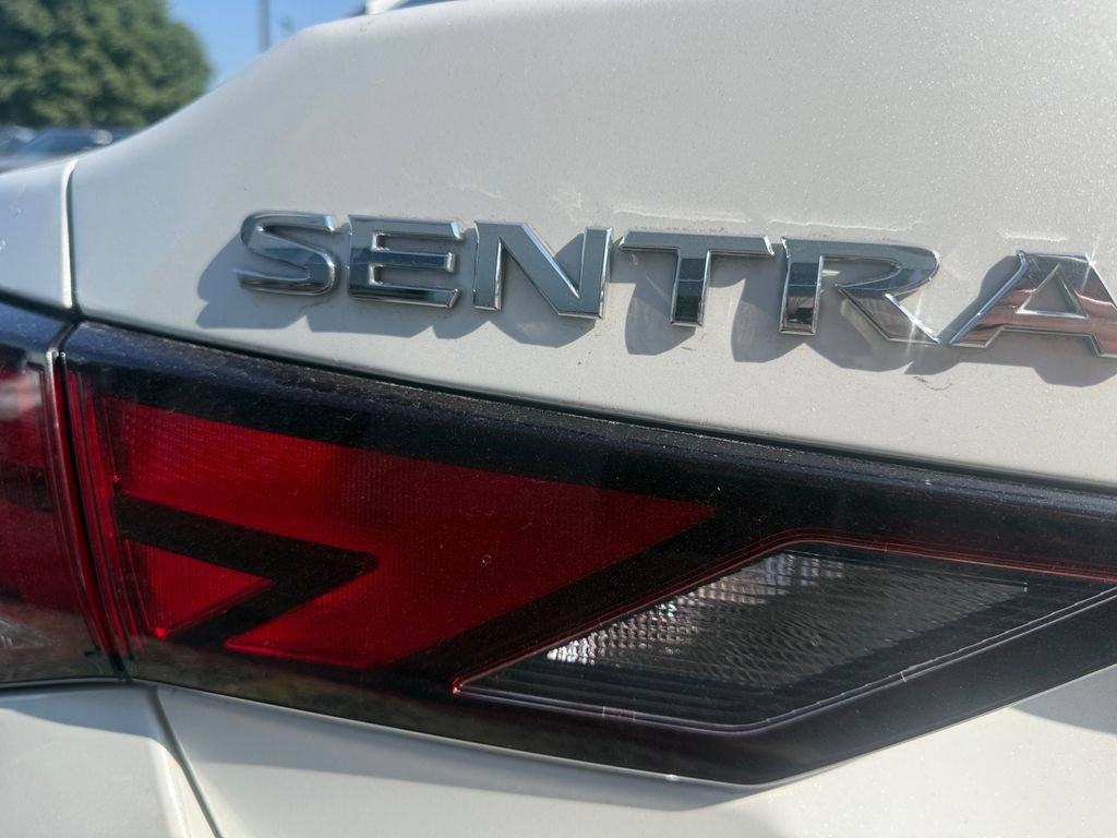 Used 2025 Nissan Sentra SV FWD image 43