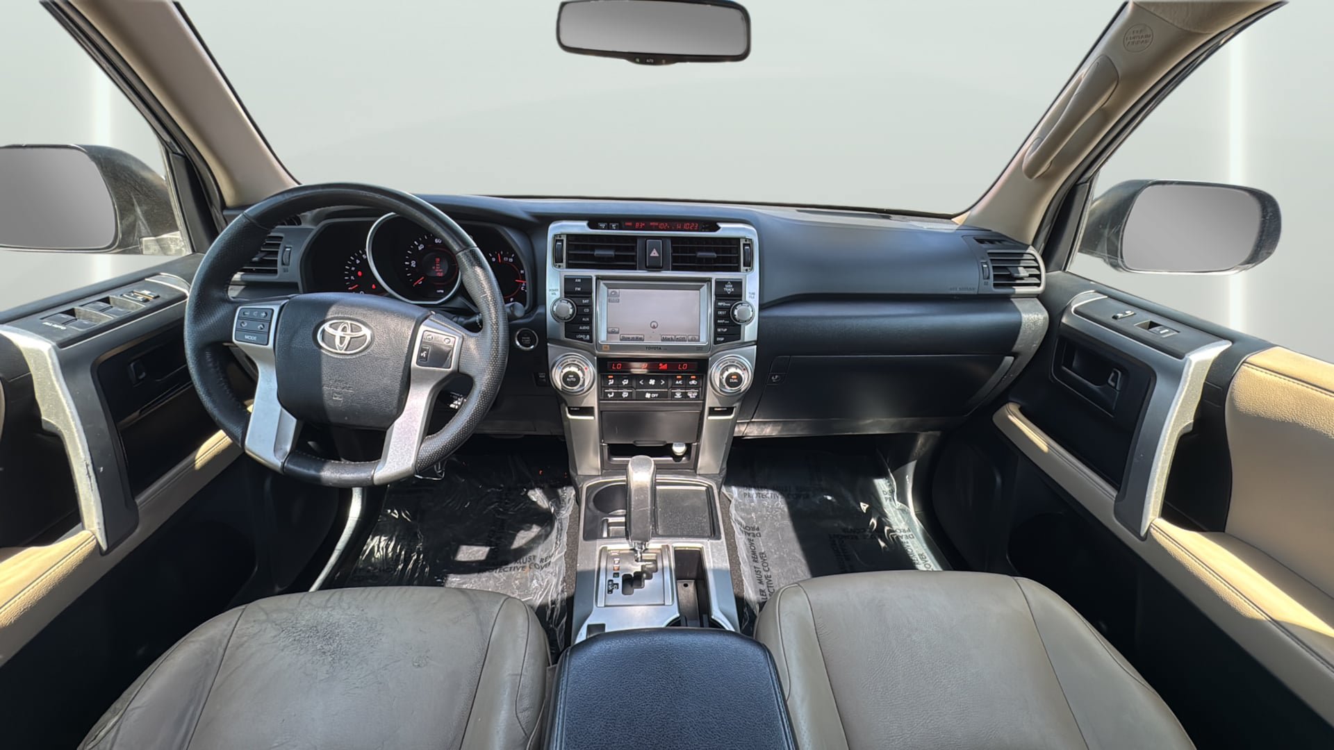 Used 2010 Toyota 4Runner Limited w/ Convenience Pkg RWD image 30