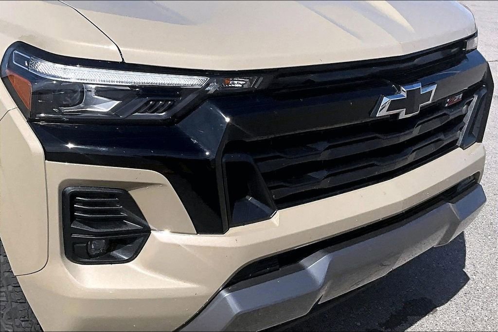 Used 2023 Chevrolet Colorado Z71 image 28