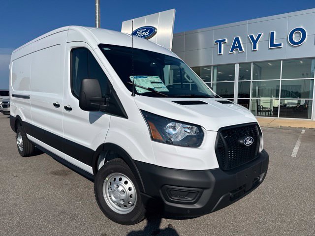 New 2026 Ford Transit 250 148 Medium Roof w/ Load Area Protection Package RWD image 4