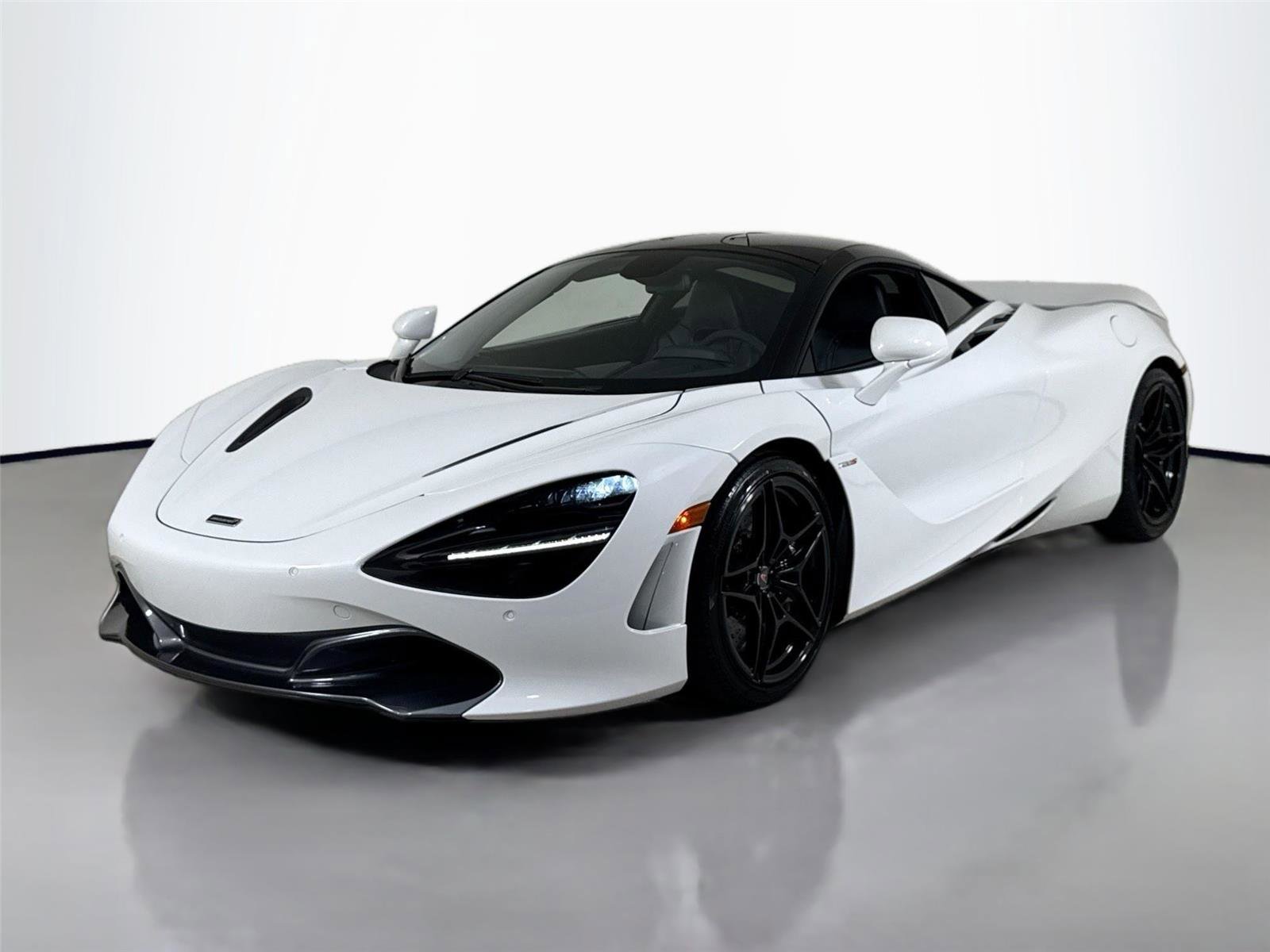 Used 2018 McLaren 720S image 39