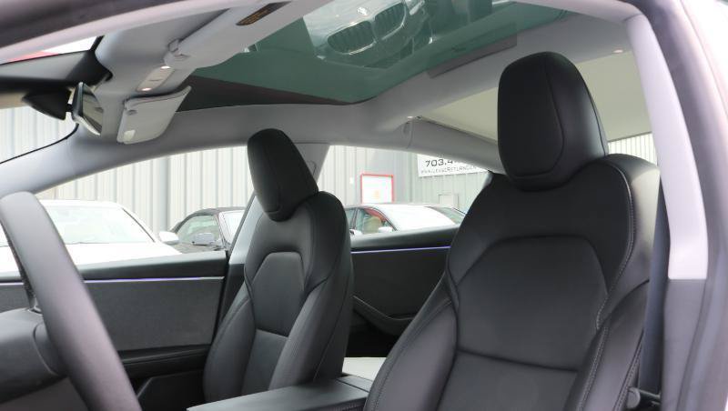 Used 2025 Tesla Model 3 Long Range RWD image 8