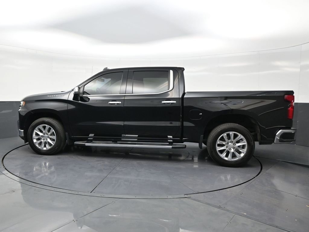 Used 2022 Chevrolet Silverado 1500 LTZ image 2
