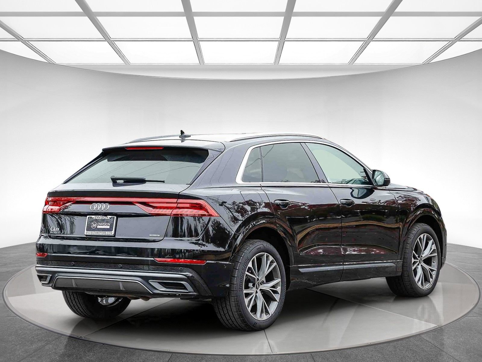 Used 2023 Audi Q8 Premium Plus w/ Premium Plus Package image 4