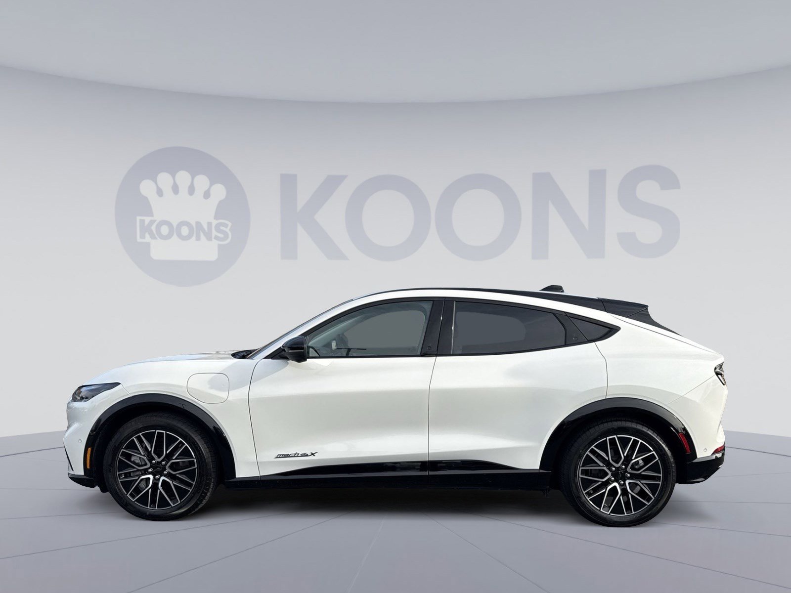 Used 2024 Ford Mustang Mach-E Premium image 2